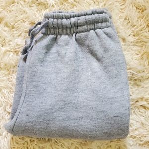 Plat Farm medium grey sweatpants